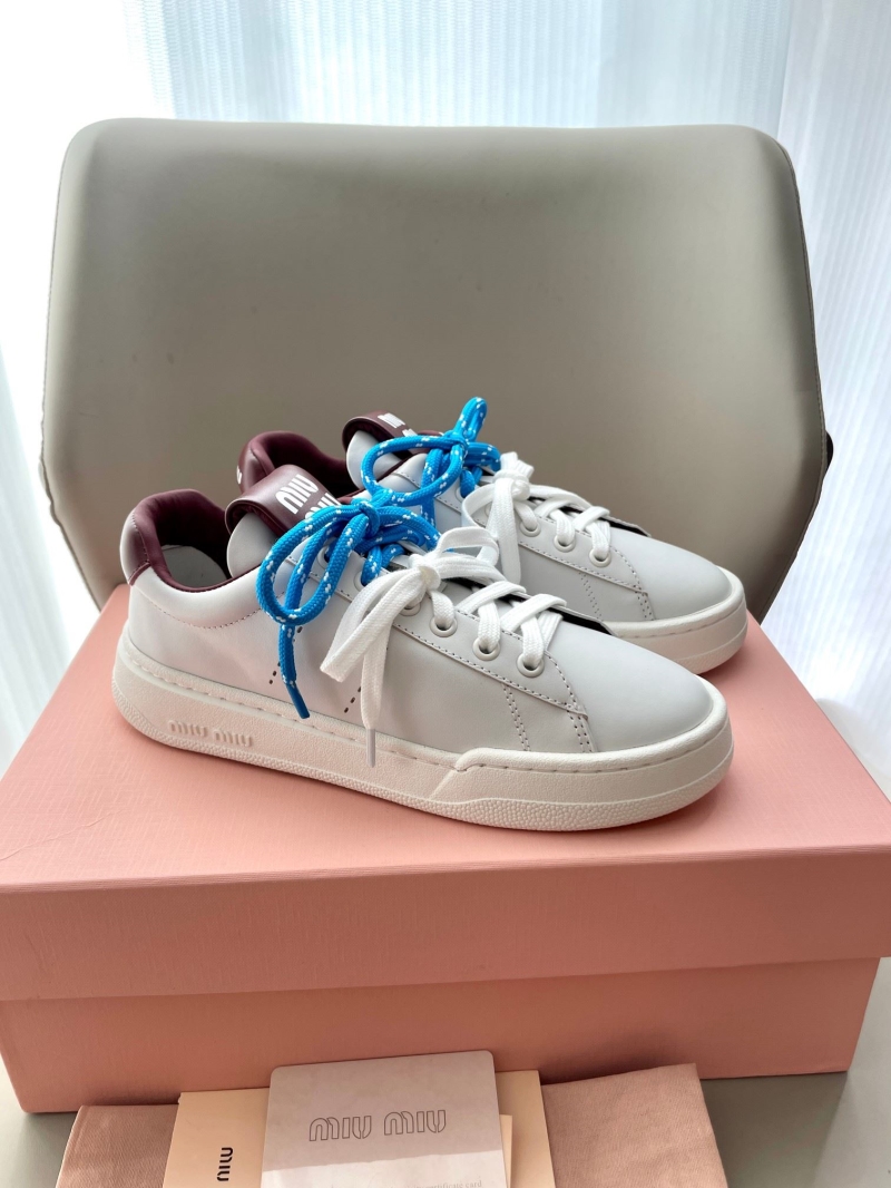 Miu Miu Casual Shoes